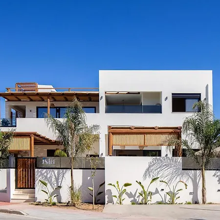 Isla Luxury - Private Pool - 100m From The شقة